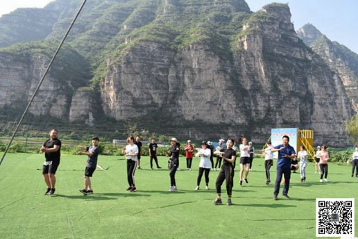 高温酷暑，夏季团建怕热？来野三坡团建，这样玩才爽。