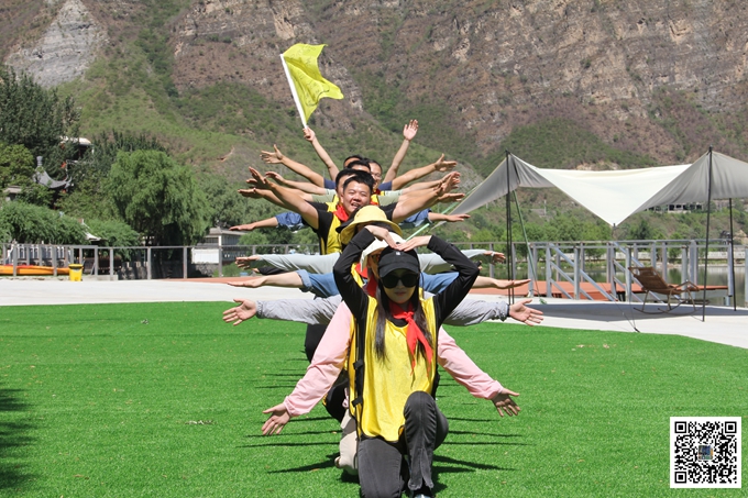 野三坡团建 (8).jpg