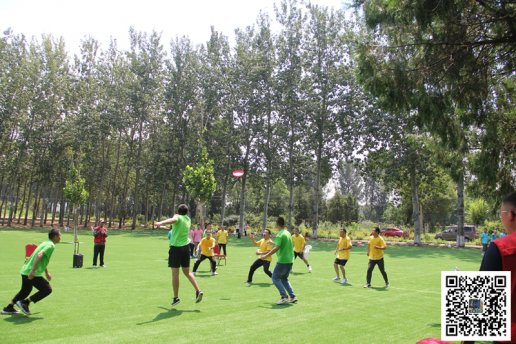 春天来了，是时候来一场飞盘团建啦~野三坡团建极限飞盘？真的会上瘾！ 