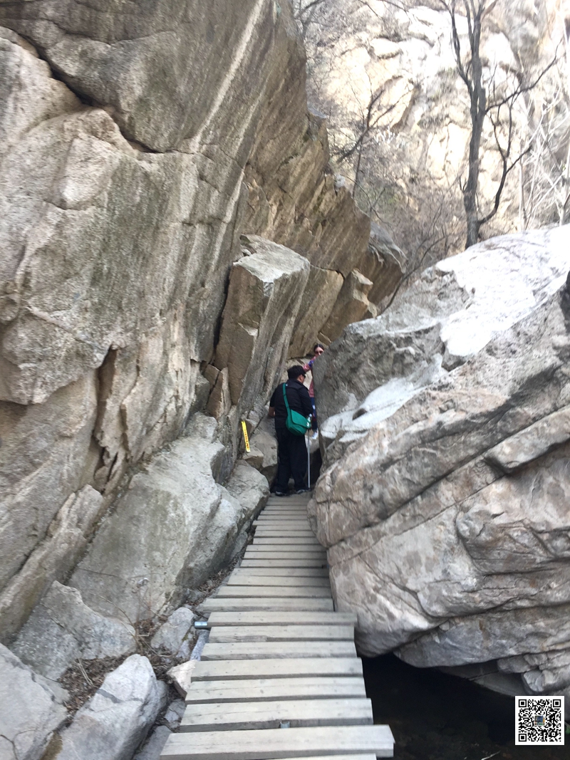 <a href='https://www.bingzhe.com.cn/tuanjian' target='_blank'><u>野三坡团建</u></a> (4).jpg