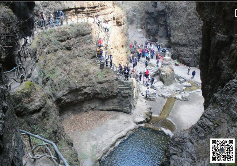 野三坡团建 (5).jpg