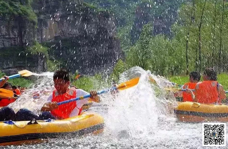 野三坡团建 (2).jpg